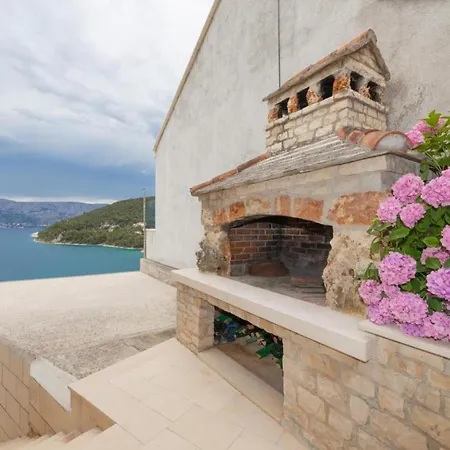 Apartments Ruza- 50M From Beach Appartement Pucisca