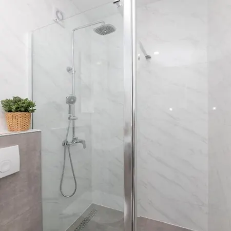 Apartments Ruza- 50M From Beach Appartement Pucisca