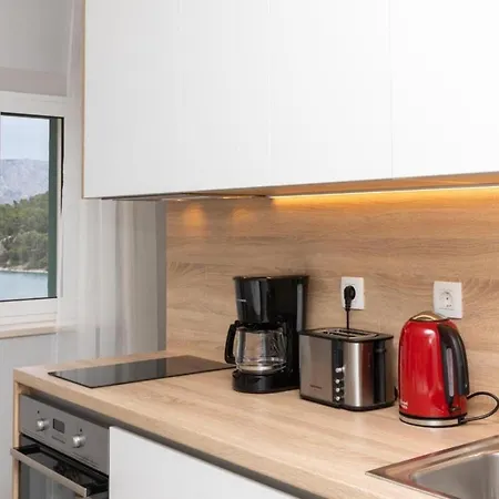 Apartments Ruza- 50M From Beach * Pucisca